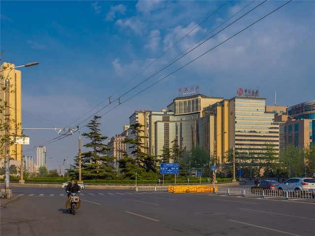 深圳YW-105ES全自动模切机哪家便宜