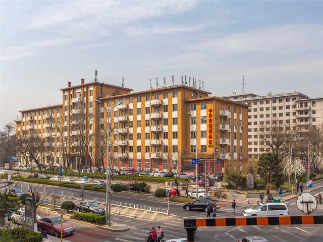 张家港景观玻璃钢花盆